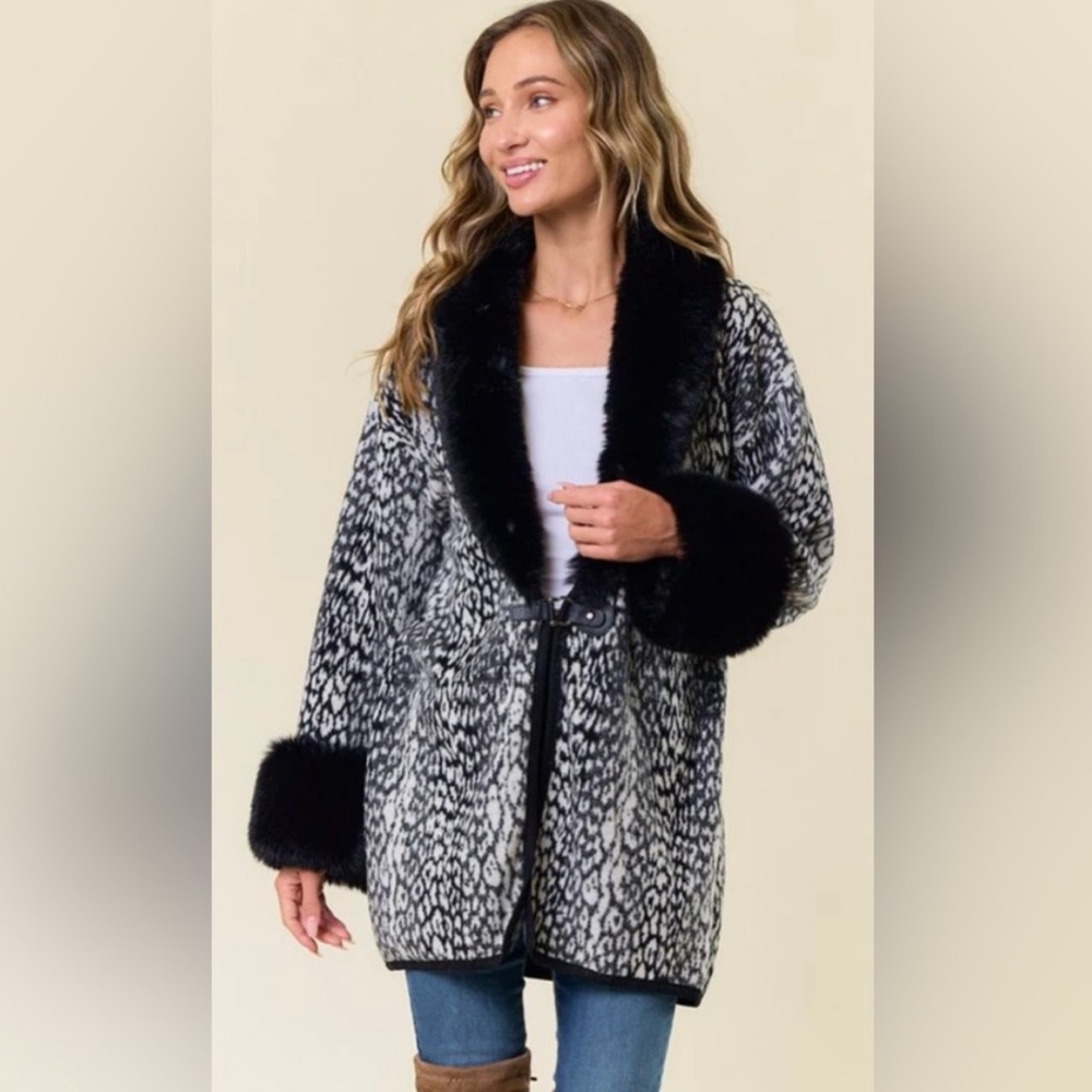 Northern Angel Leopard Print Cardigan Faux Fur Size Small